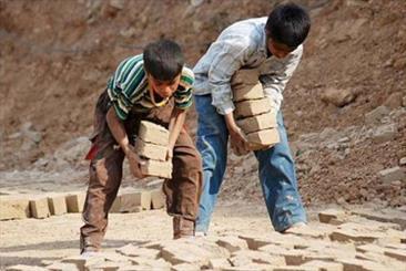 ضرورت ایستادگی برابر جریان عادی‌سازی کار کودکان؛ فرصت ایمن برای کودکان کار یا فراموشی مسئولیت؟